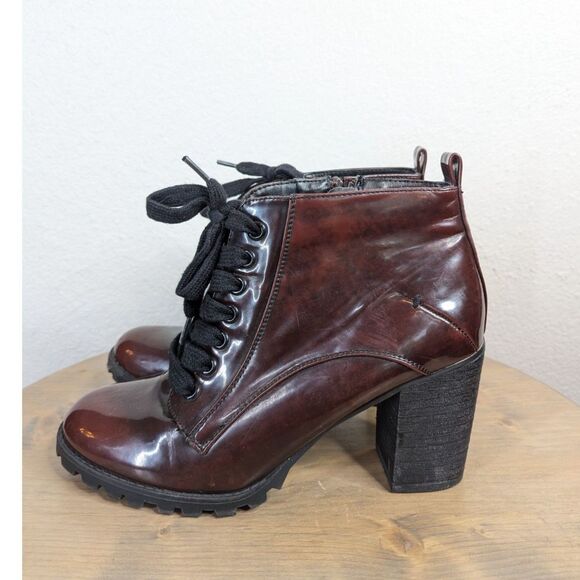 Vintage Block Heel Elisabet Bootie Size Wms 9.5 Burgundy Patent Goth Witchy - Picture 2 of 9